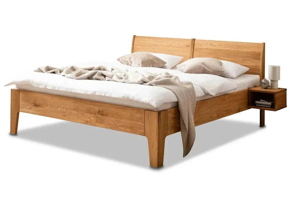 Wildeiche Massivholzbett