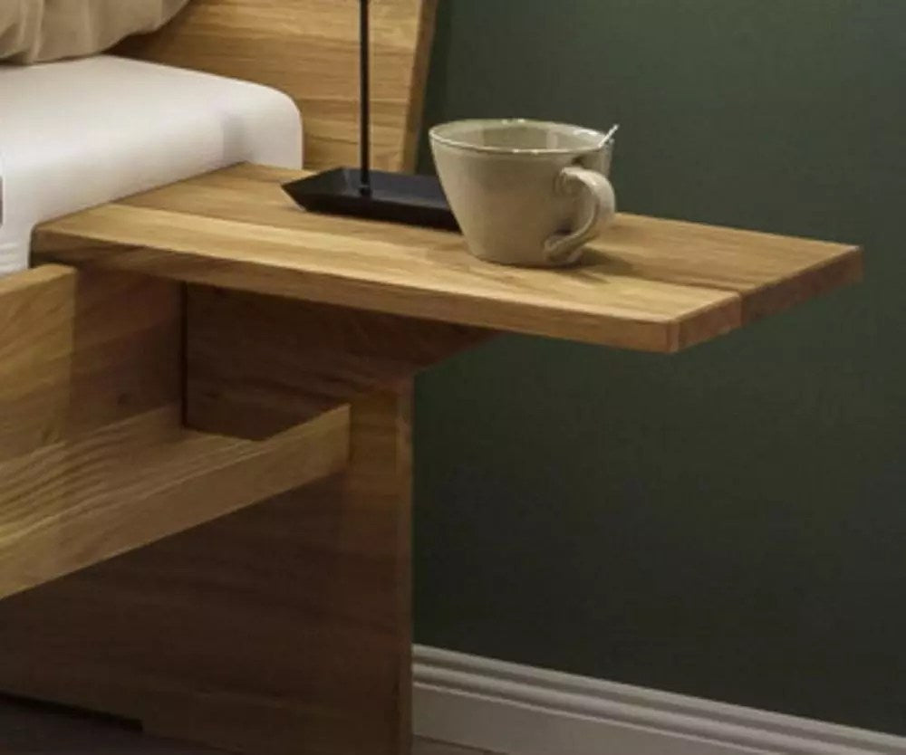 Wildeiche Massivholzbett - Landhaus.