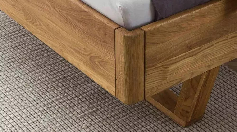 Wildeiche Massivholzbett - Landhaus.