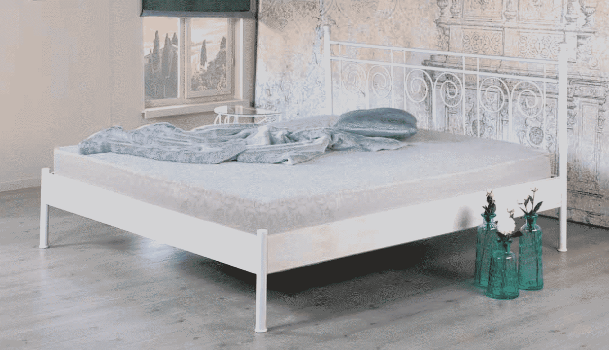 Metallbett Ida.